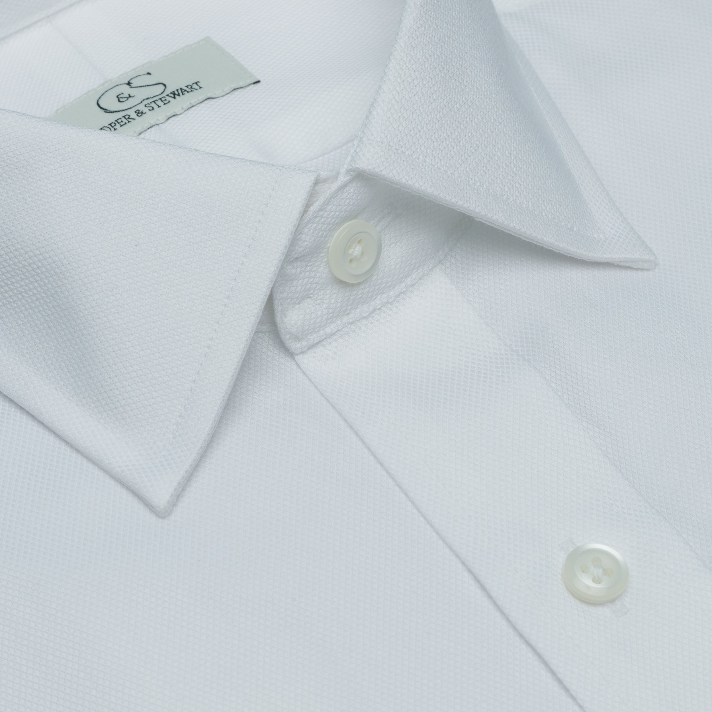 005 TF SC - White Royal Oxford Tailored Fit Spread Collar