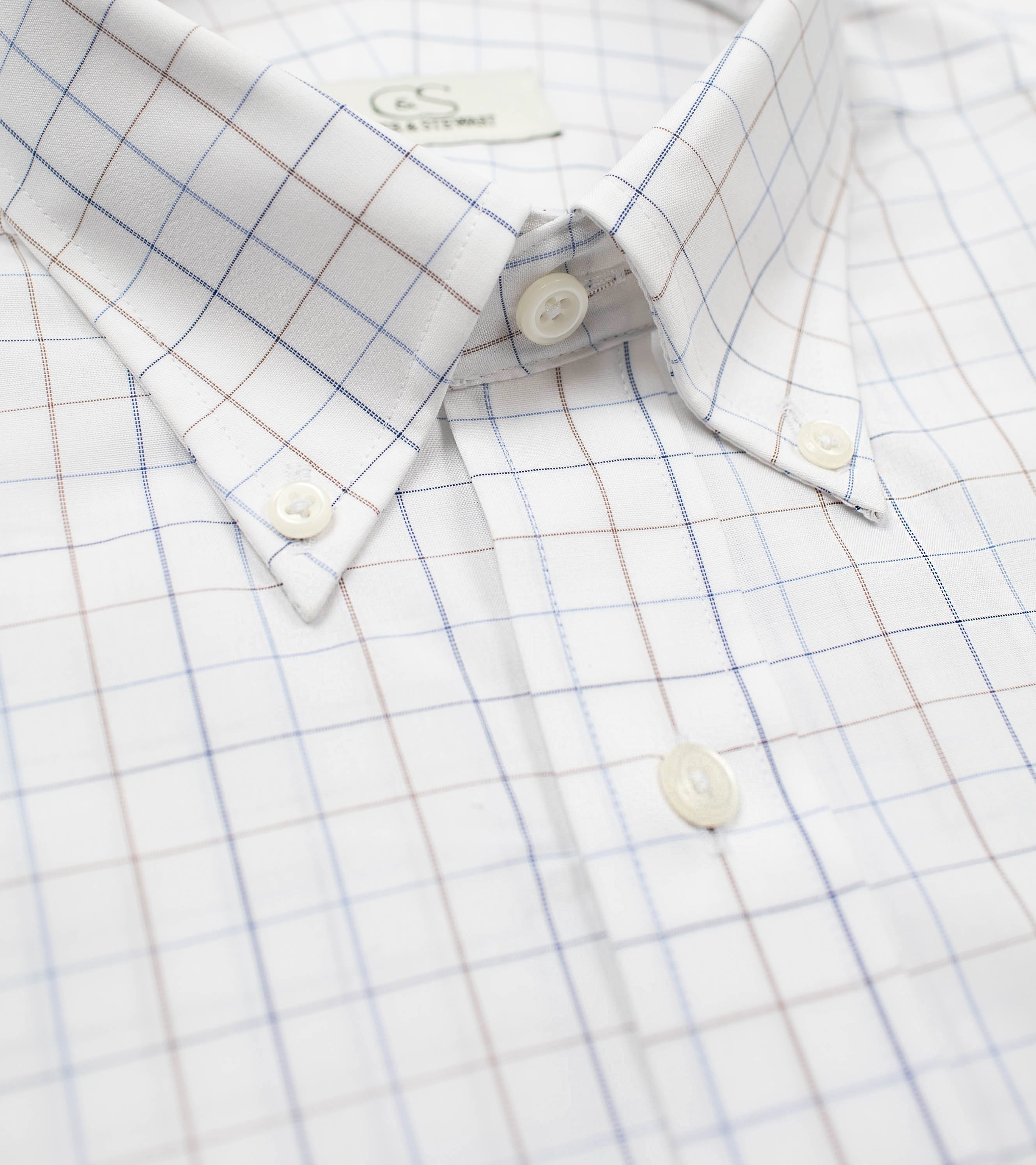 222 BD - C&S White Ground Blue/Tan Check Button Down Collar (95/5)