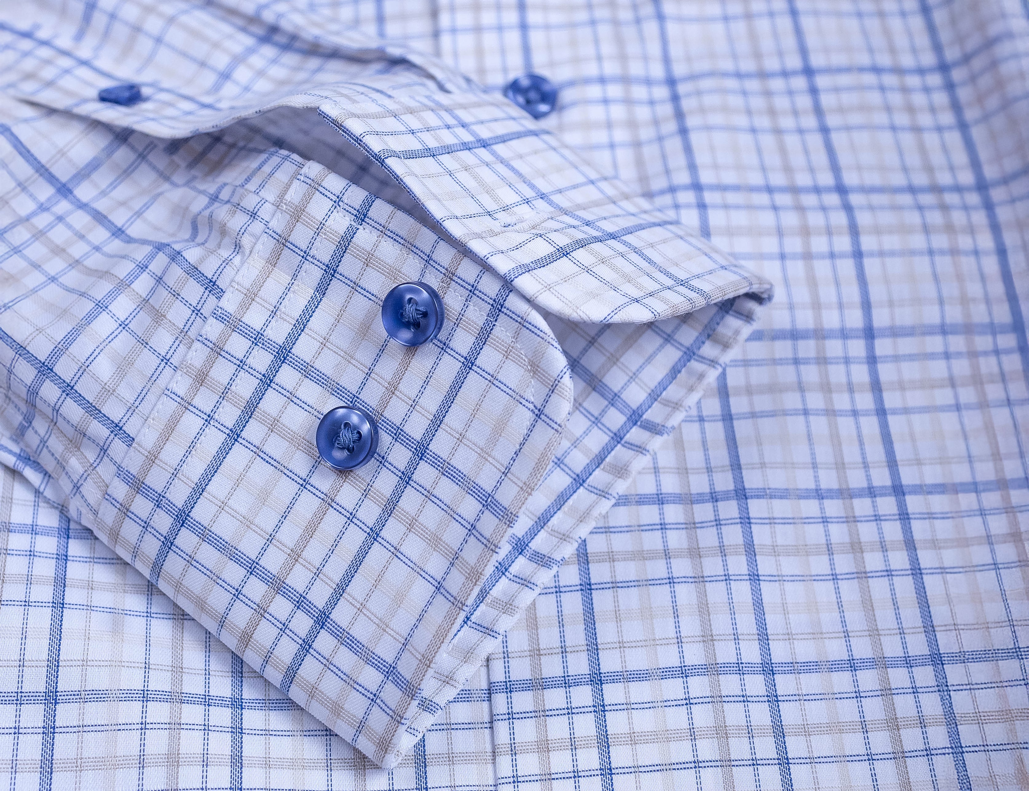 817 CF SC - White Multi Plaid Deco Taupe, Gold and Navy Spread Collar