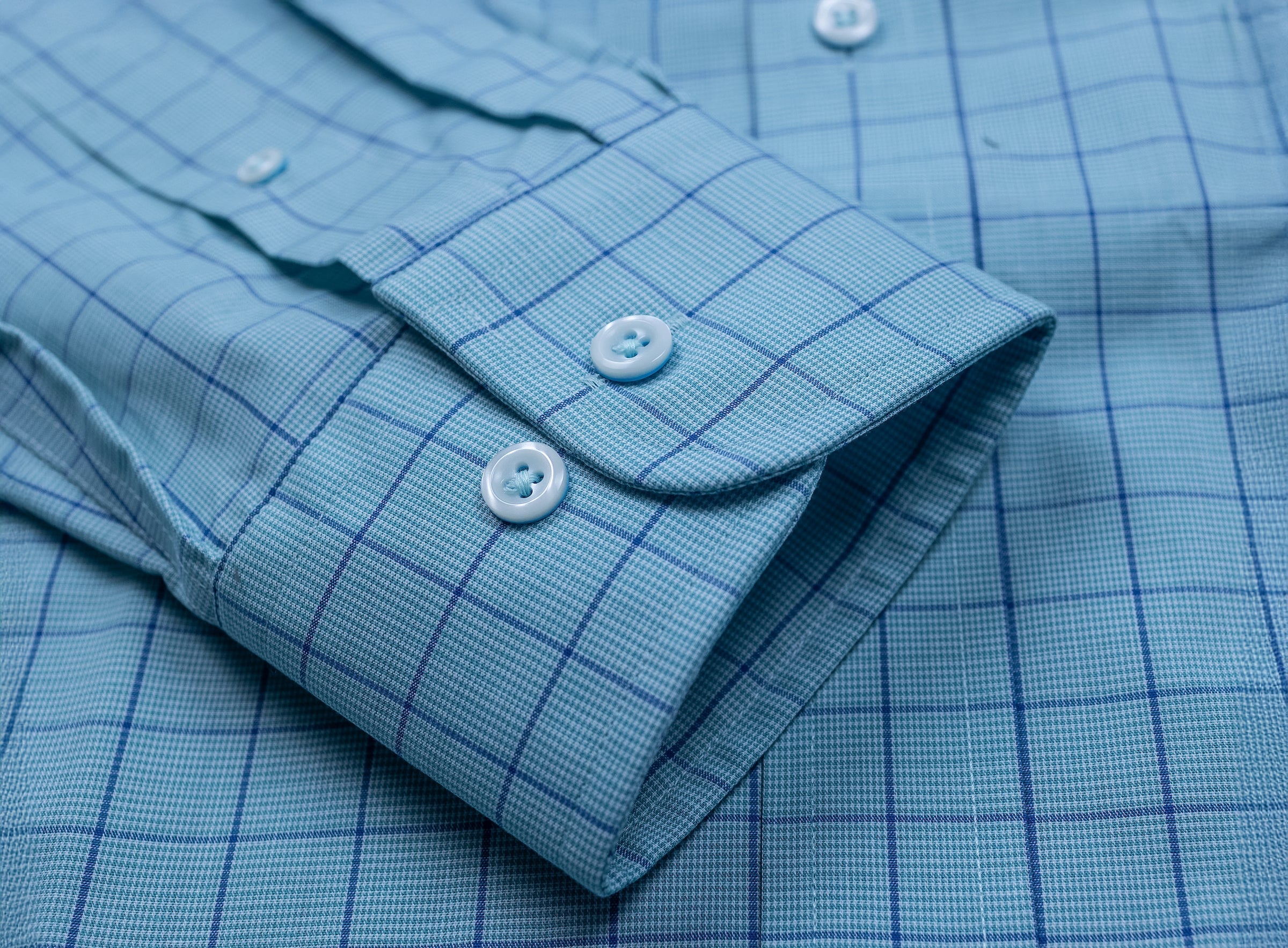 810 CF BD - Teal/Blue Box (Arriving Fall 25)