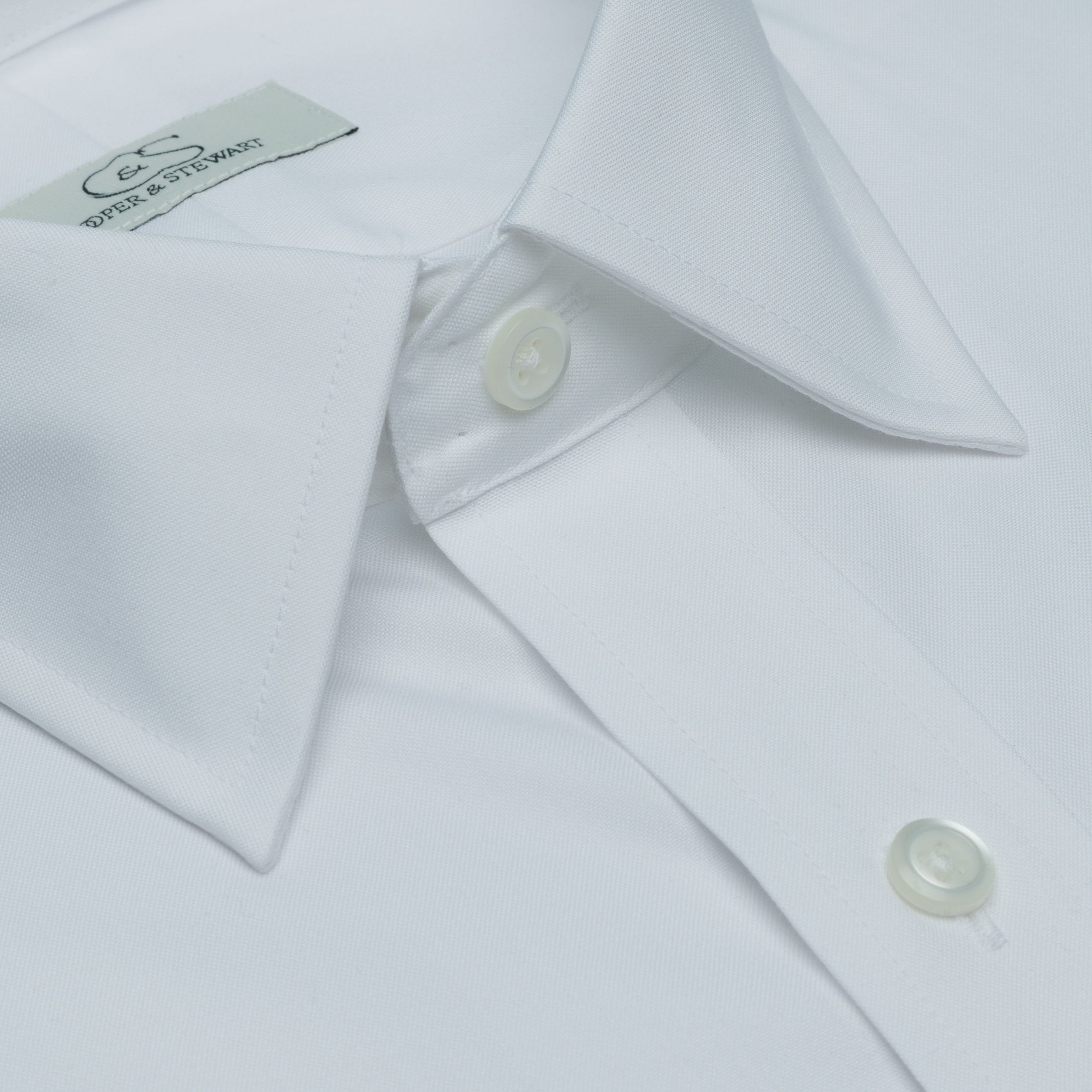 000-White Spread Collar-Tailor Fit Mens Dress Shirt Cooper and Stewart