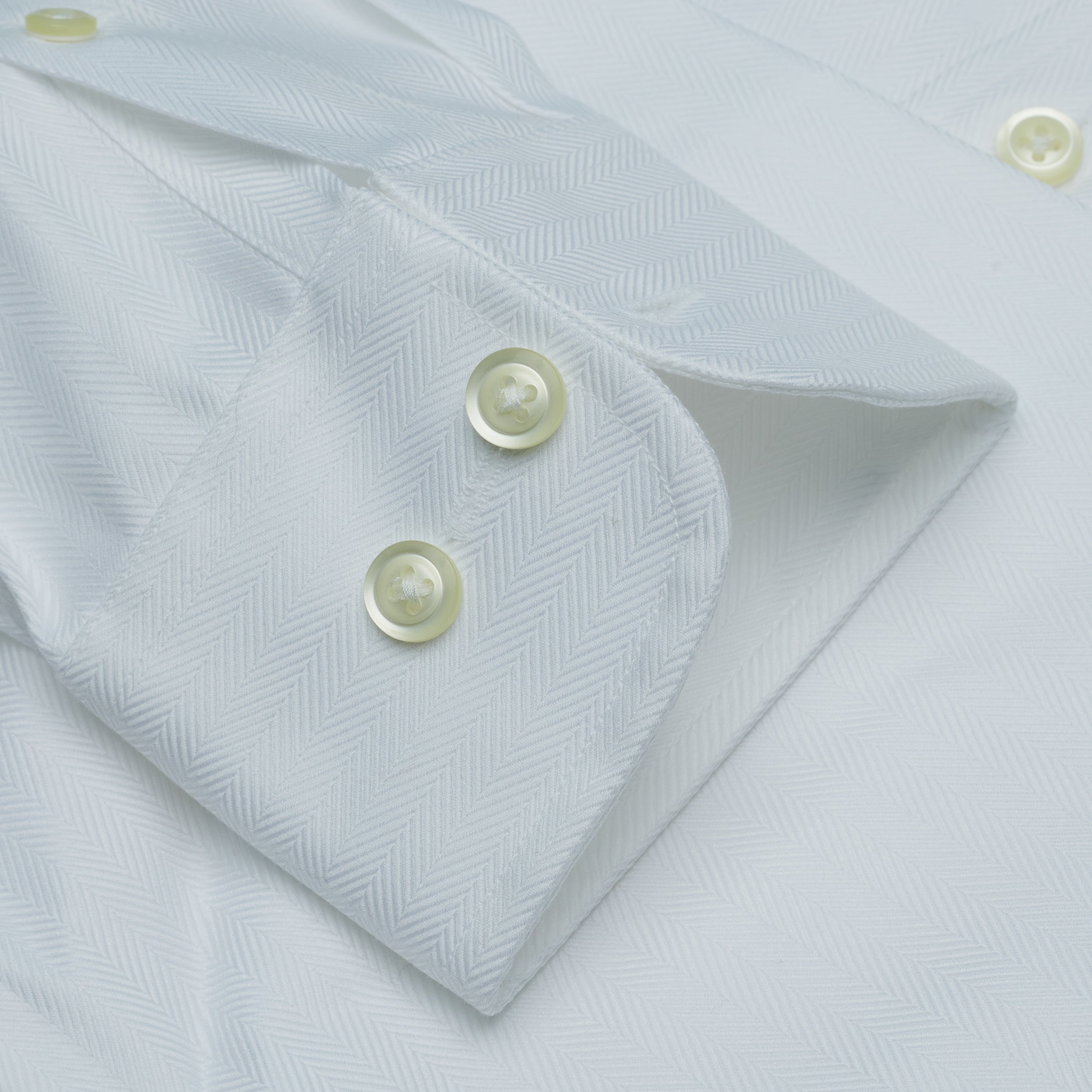 008 TF SC - White Herringbone Tailored Fit Spread Collar