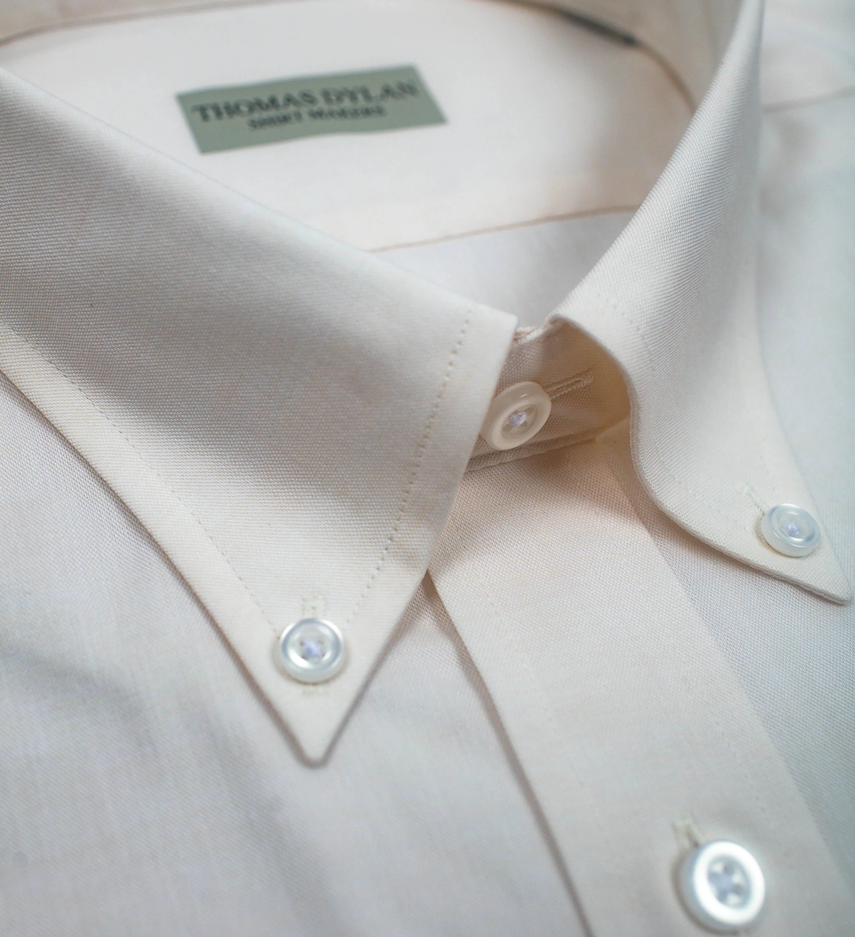 825 CF BD - New Creamy Ecru Button Down