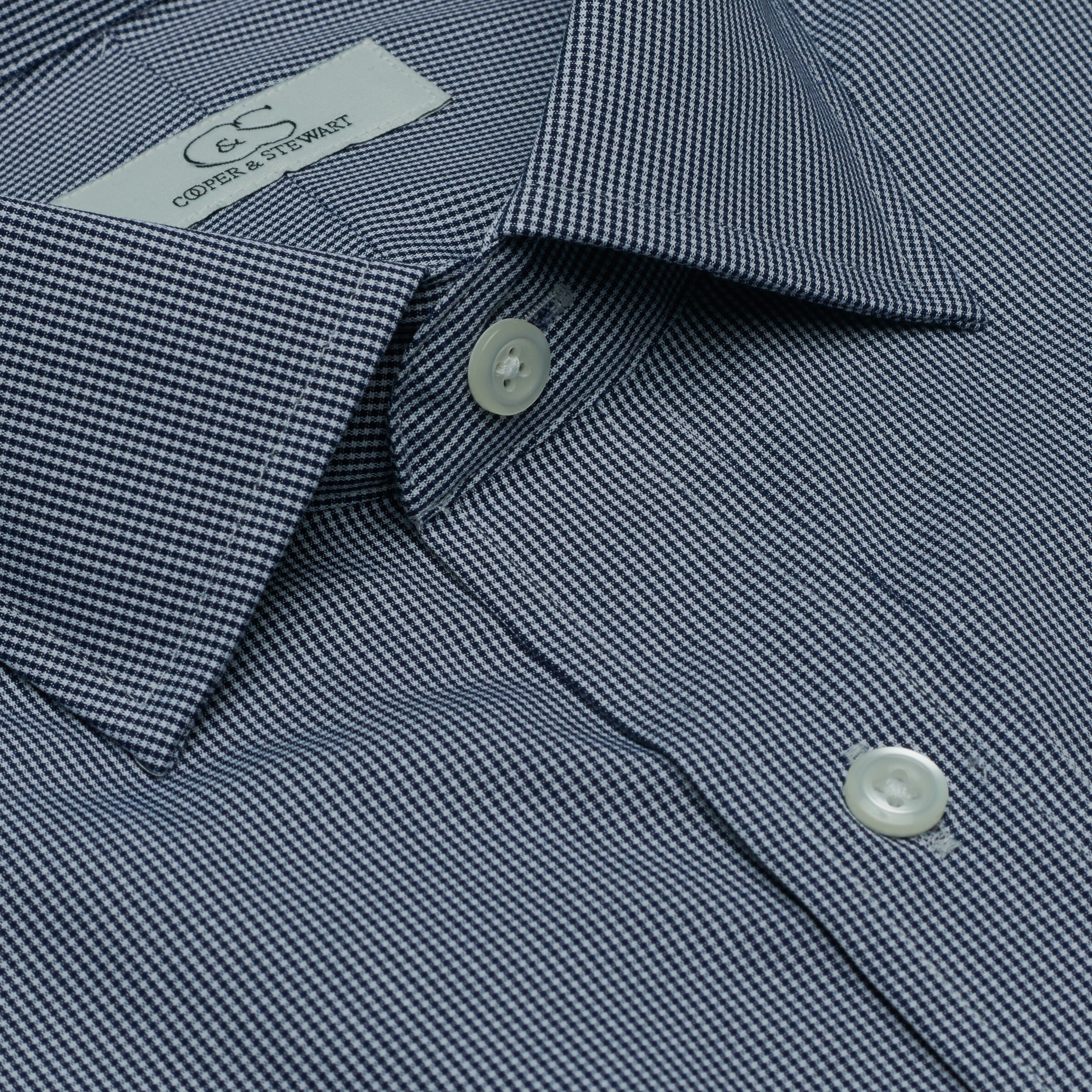 057 TF SC - Black Houndstooth Tailored Fit Spread Collar