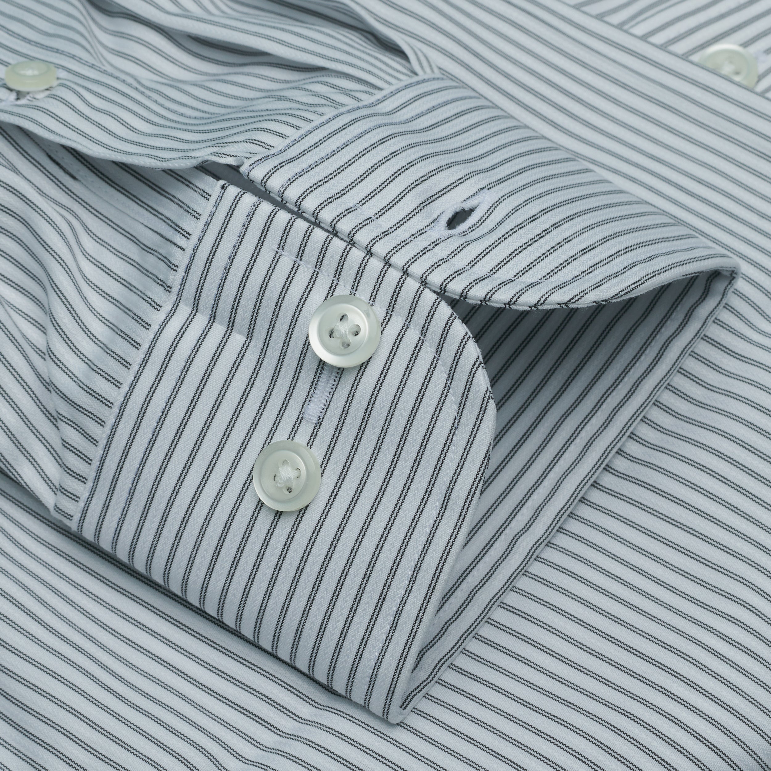 062 SC - Black Satin Stripe Spread Collar