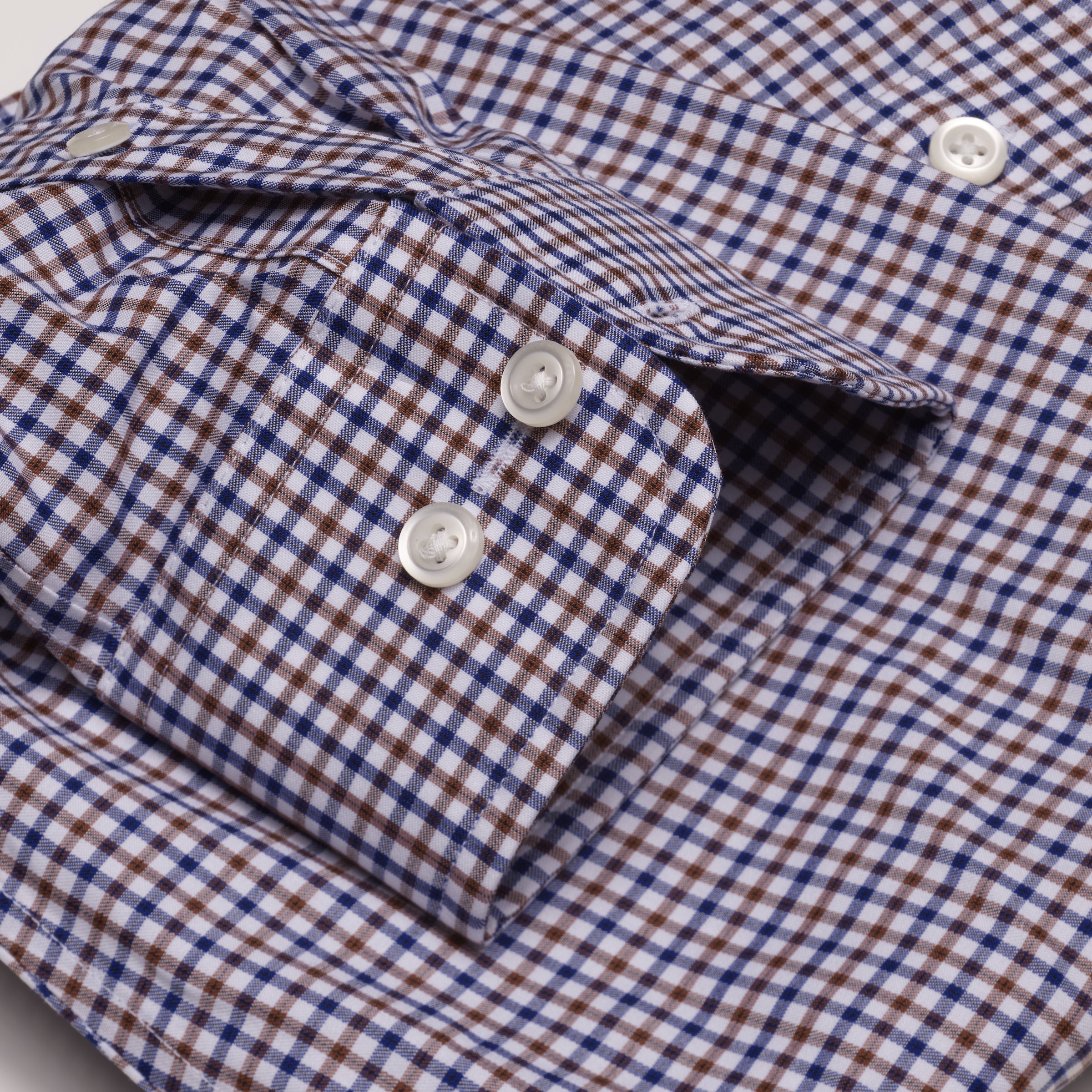 083 TF BD - Blue & Tan Check Tailored Fit Button Down Collar
