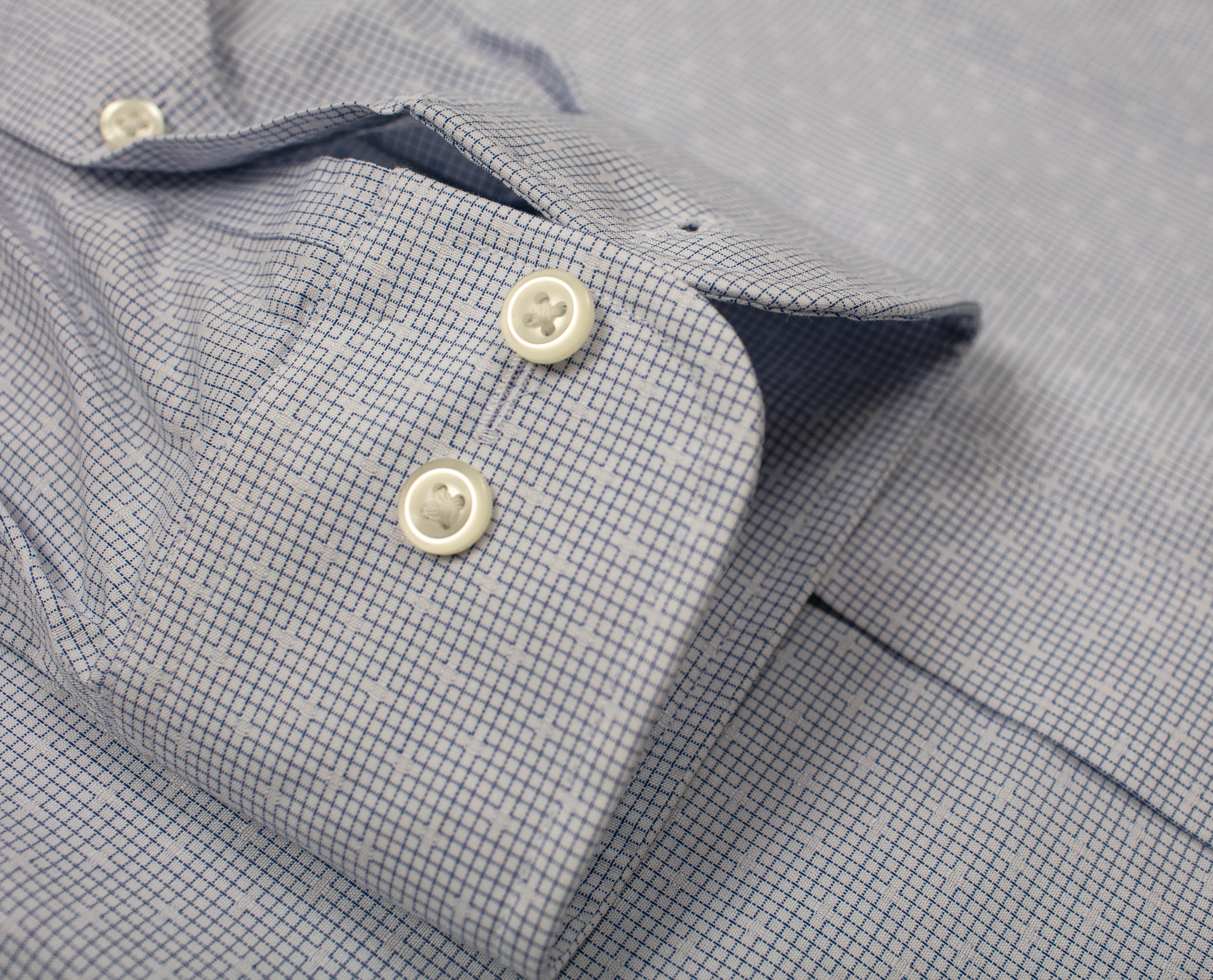089 TF SC - Blue Dobby on Graph Check Tailored Fit Spread Collar (95/5)