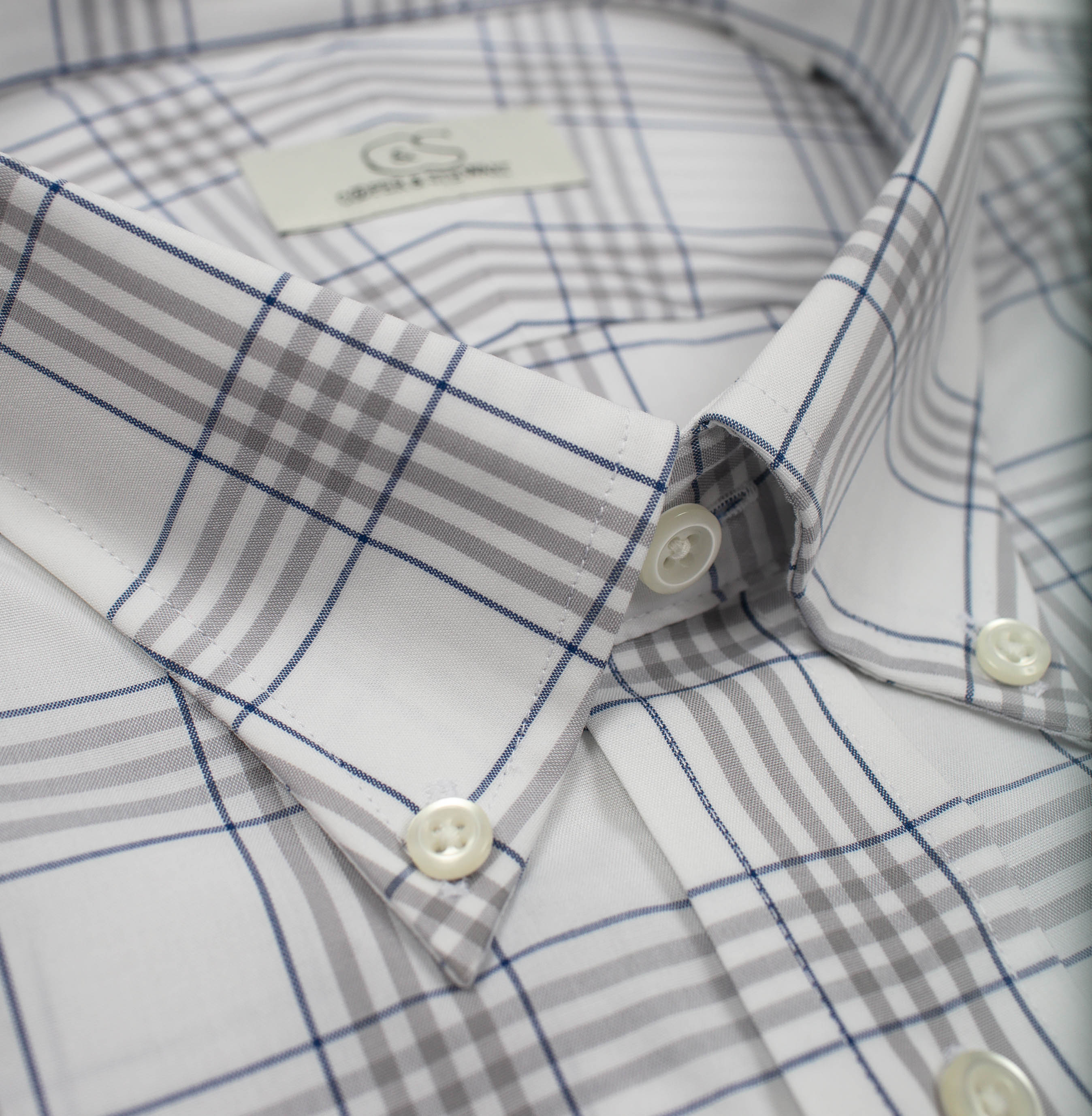 090 TF BD - Off White Windowpane w/Blue & Taupe Tailored Fit Button Down Collar (95/5)