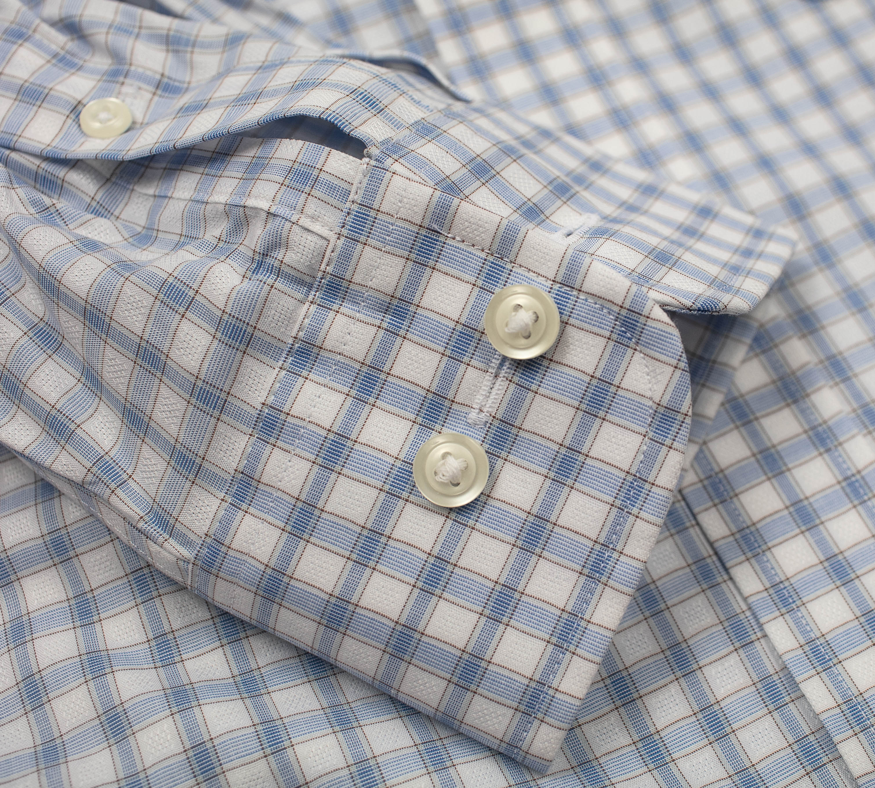 103 TF SC - White Ground w/Blue & Tan Check Tailored Fit Spread Collar