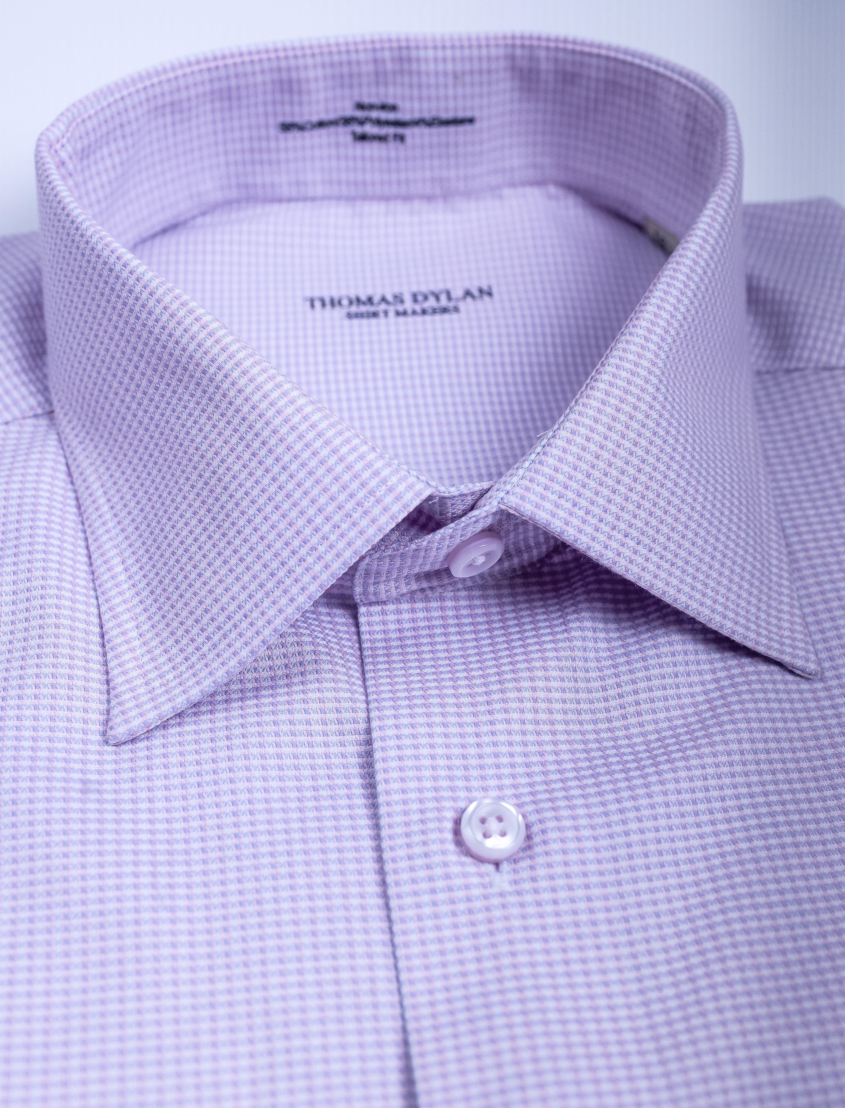 816 CF SC - Pink and Sky Geo Matrix Spread Collar