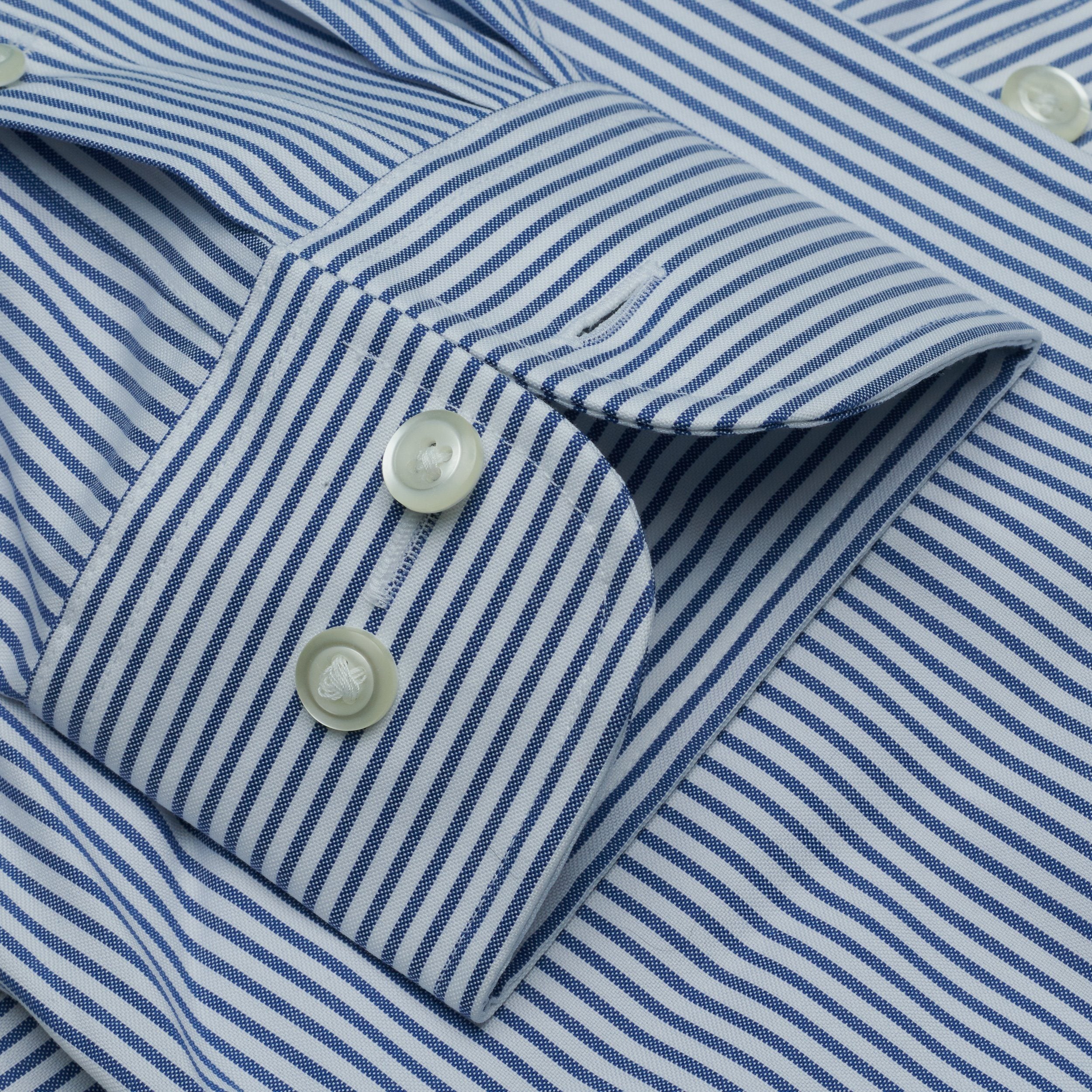 076 TF SC - Blue Banker Stripe Tailored Fit Spread Collar