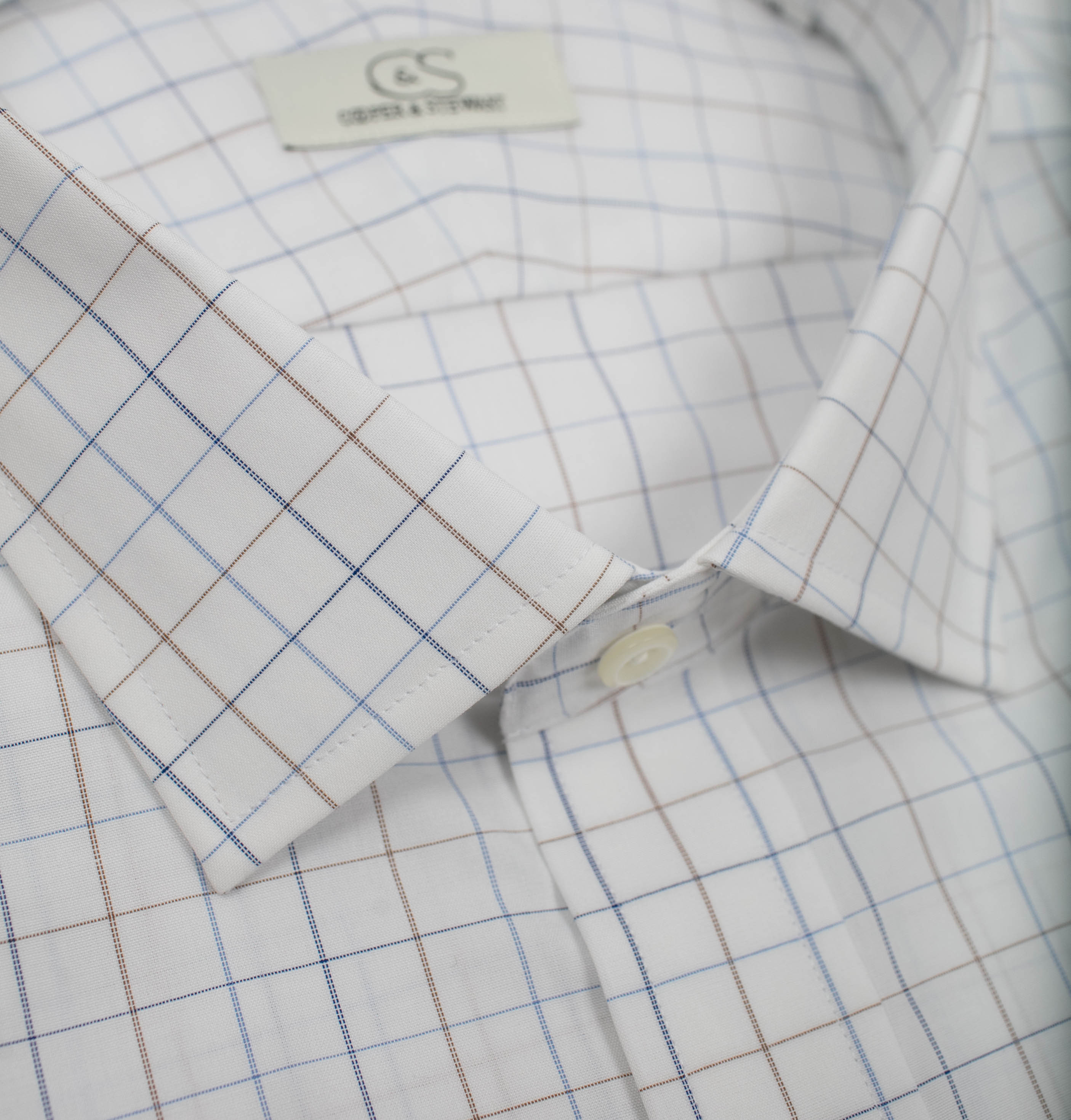 022 TF SC - White Ground Blue/Tan Check Tailored Fit Spread Collar